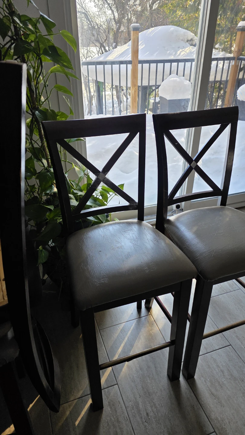 Set of 4 Brown Wooden Bar Stools 🥕 - photo 2