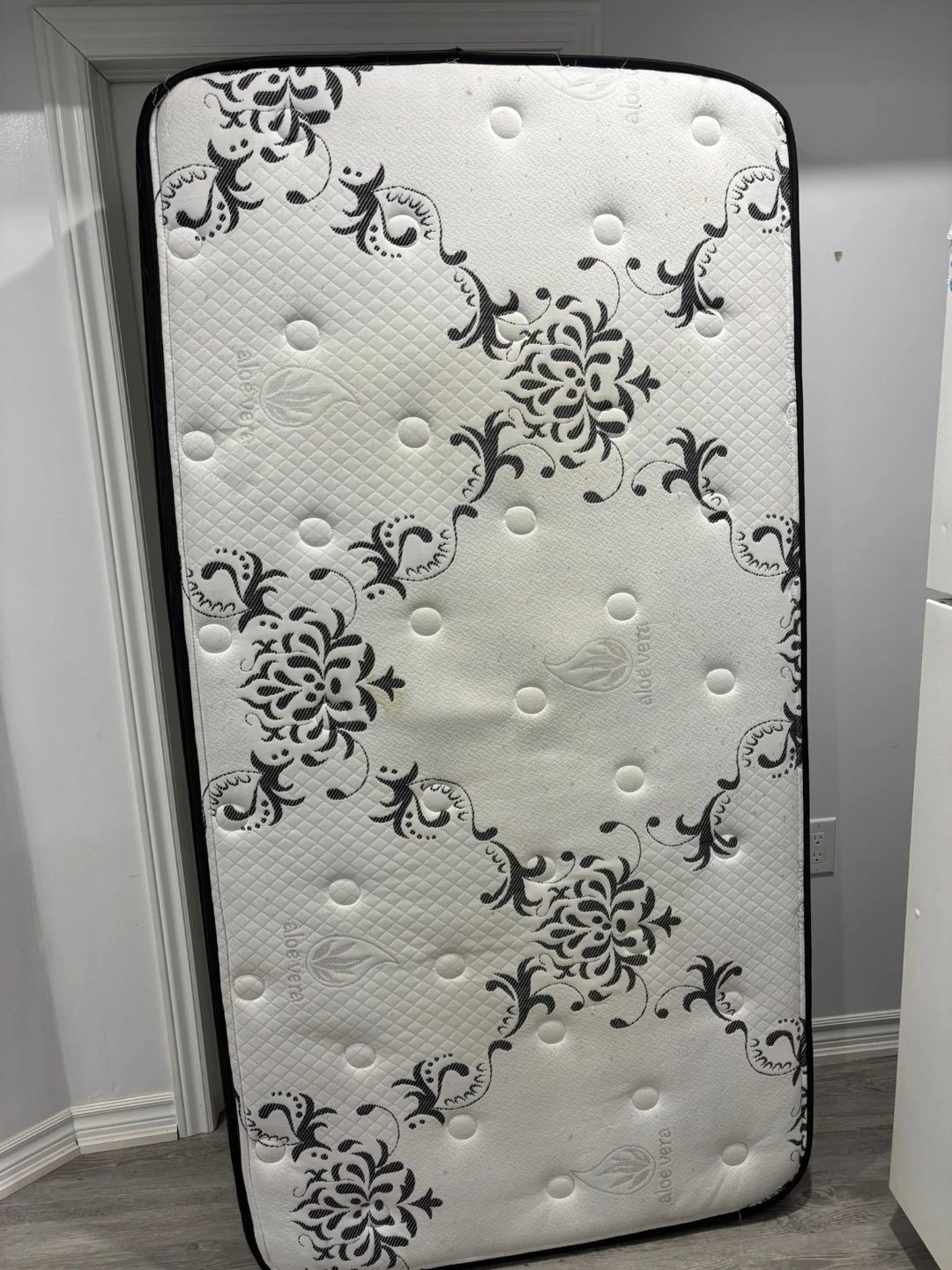Twin Size Mattress - photo 2