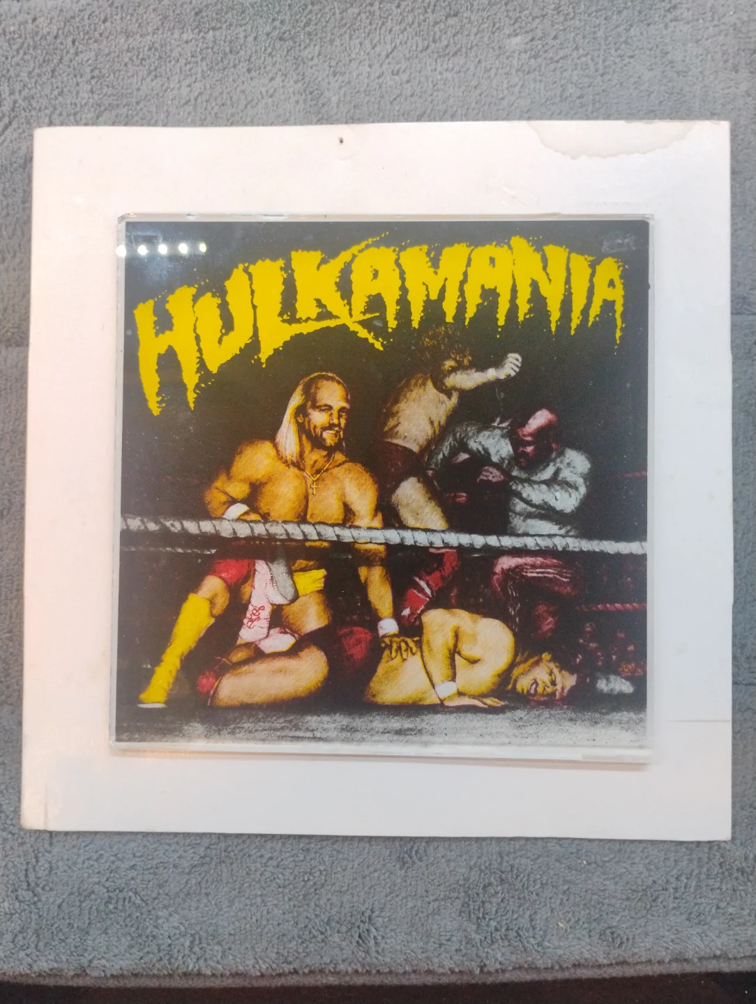 Hulkamania glass picture.. Carnival prize. - photo 3