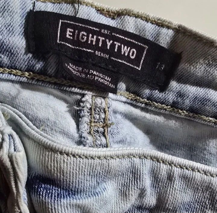 EIGHTYTWO Denim Jeans - Size 13 - photo 4