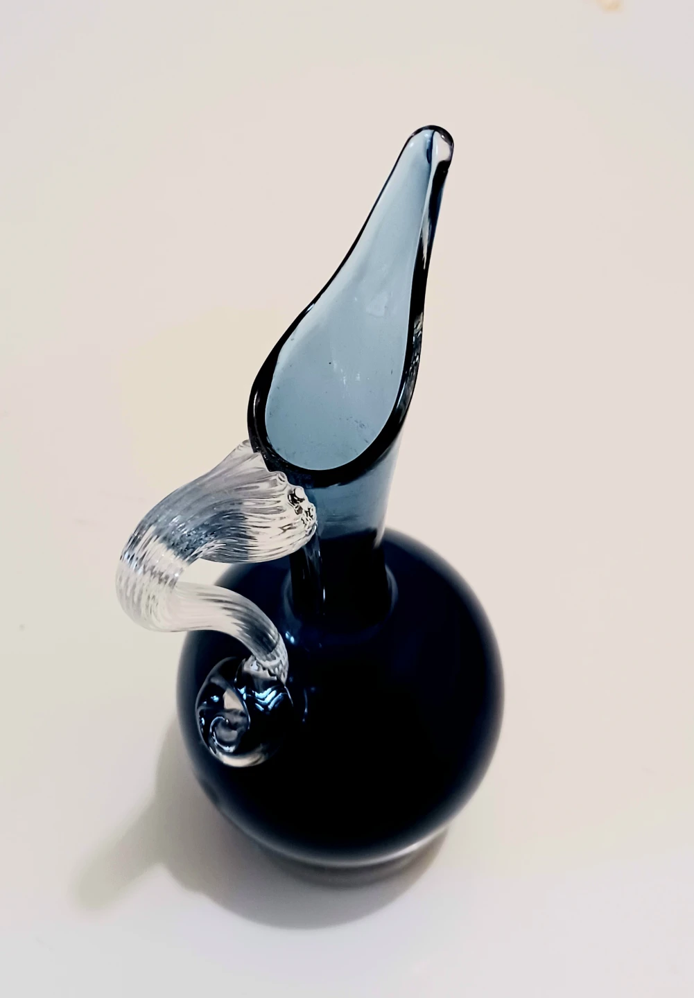 Unique Vtg. Blenko Charcoal Pitcher - photo 4