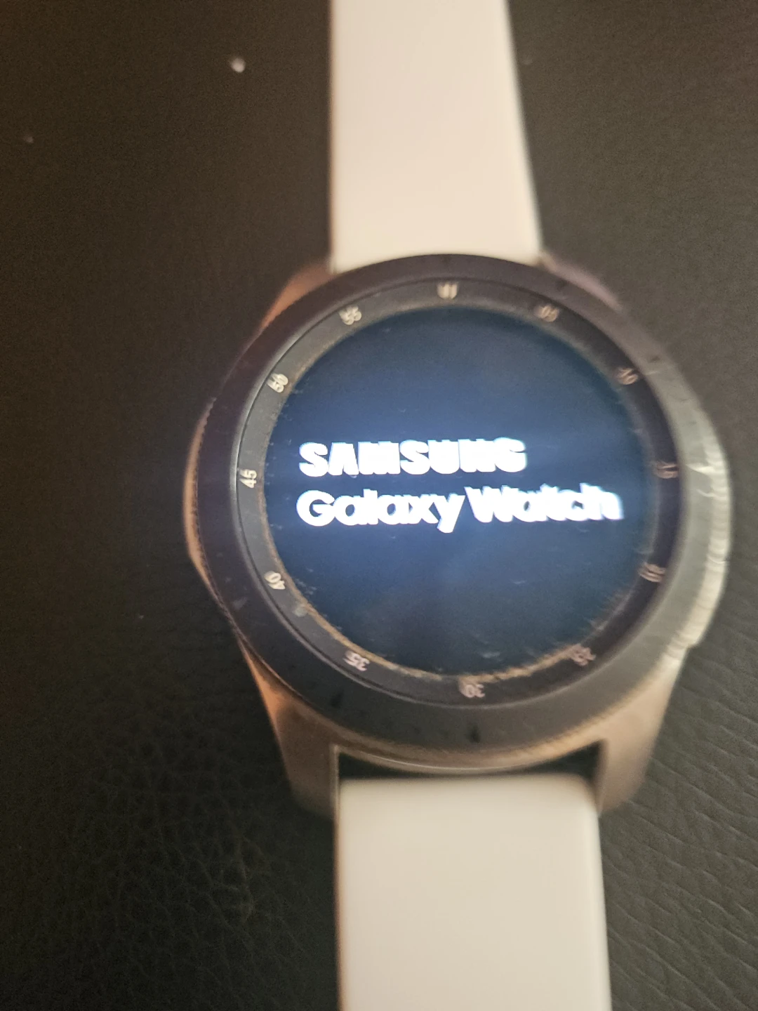 Samsung Galaxy Watch (DF96)- White Band - photo 2