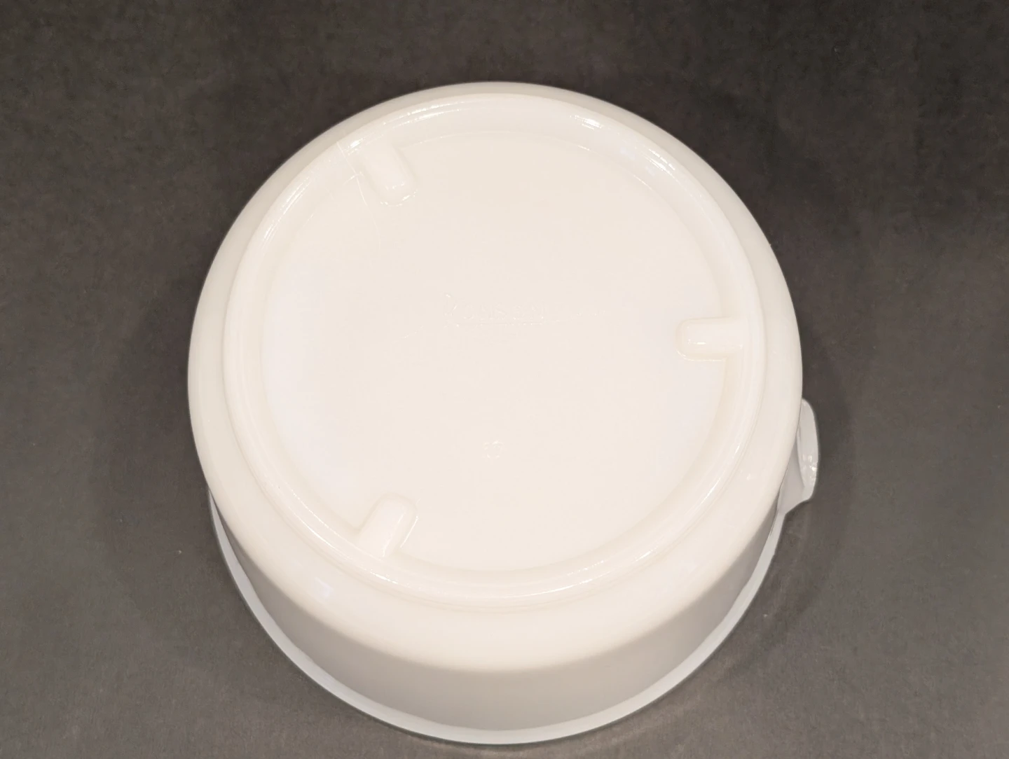 Vintage Ronson Foodmatic milk glass Mixing Bowl - photo 3