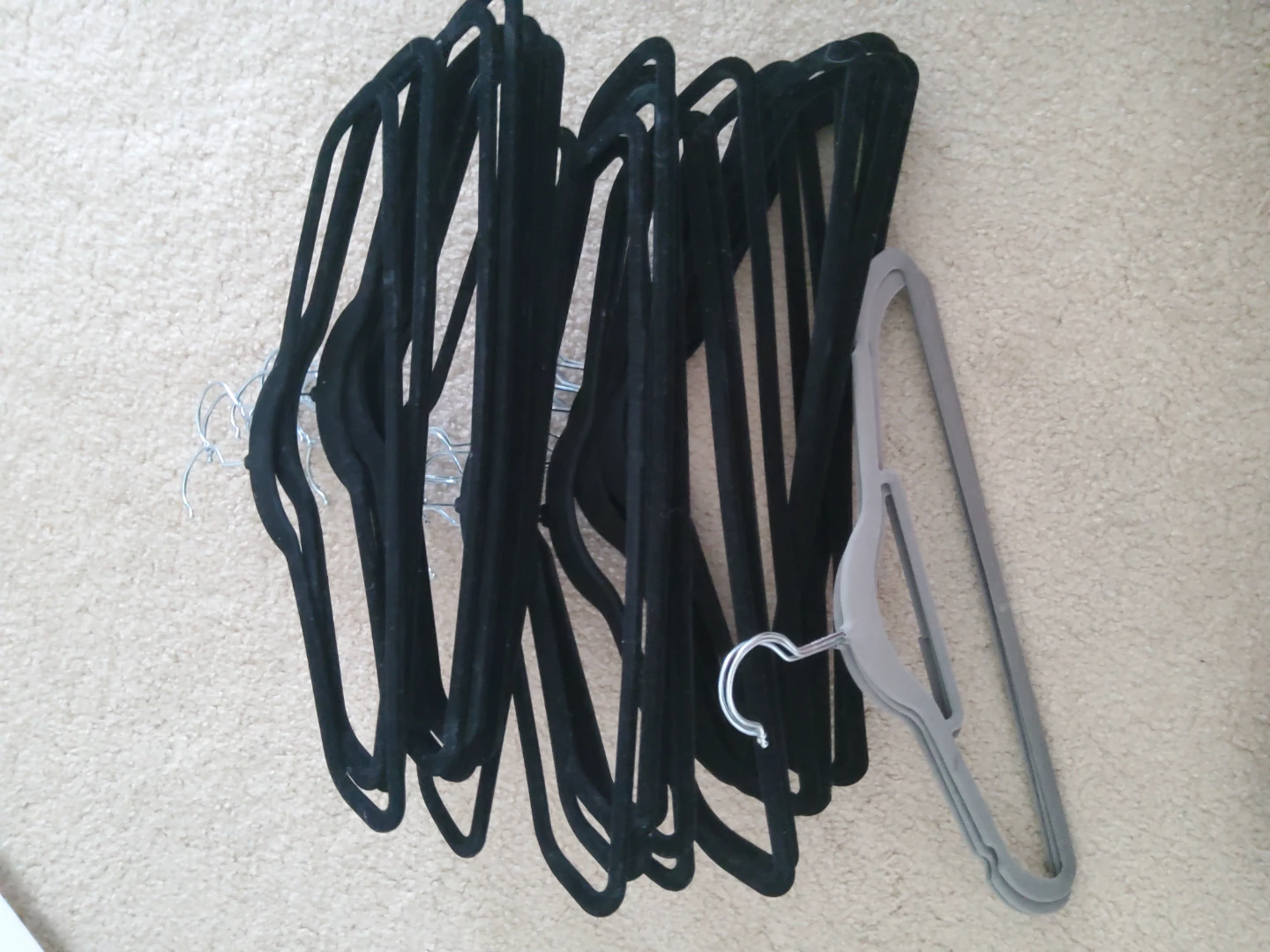Clothes Hangers - photo 3