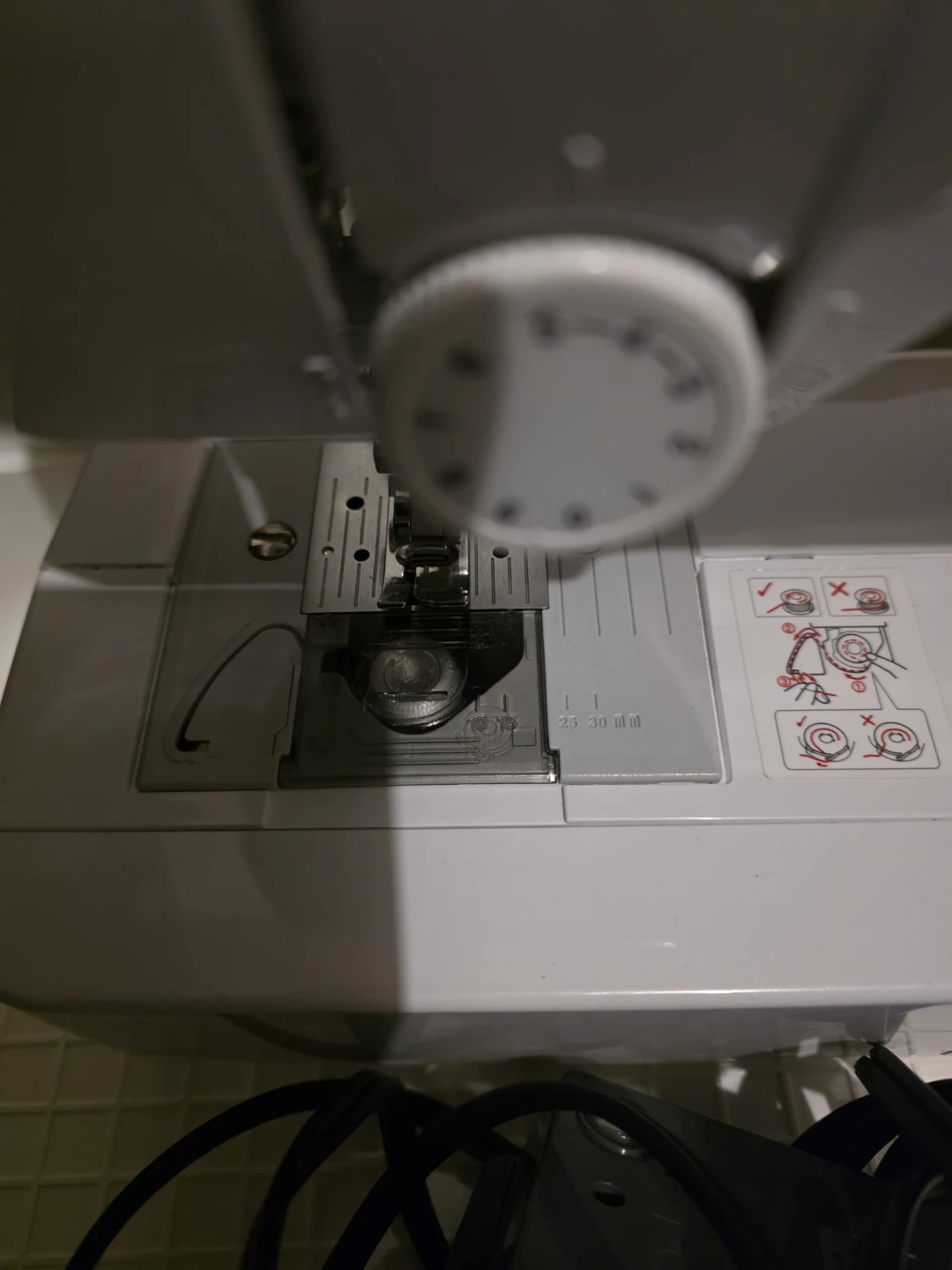 Brother JX1420 Sewing Machine - photo 4
