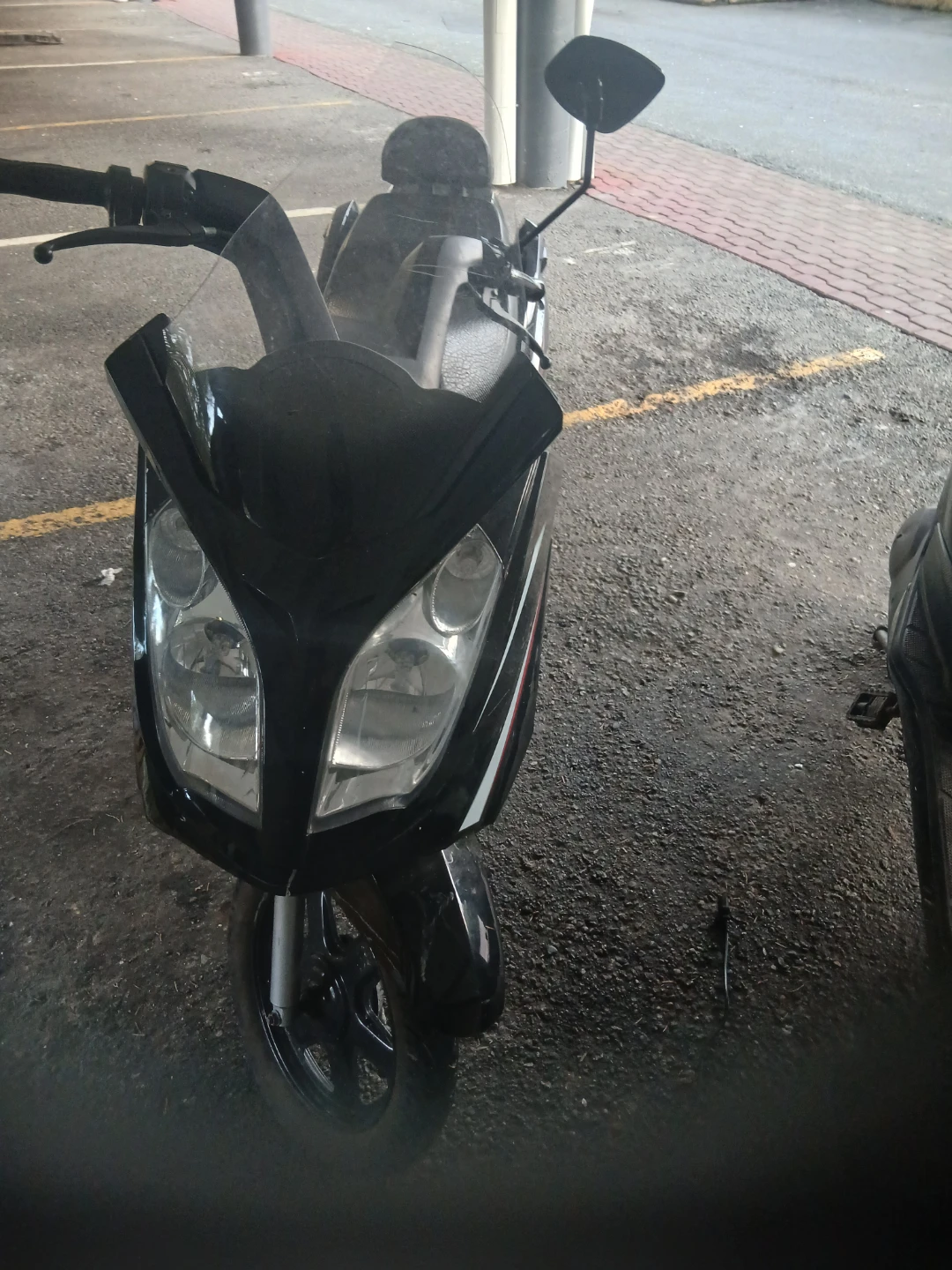 City Biker Electric Scooter - photo 3