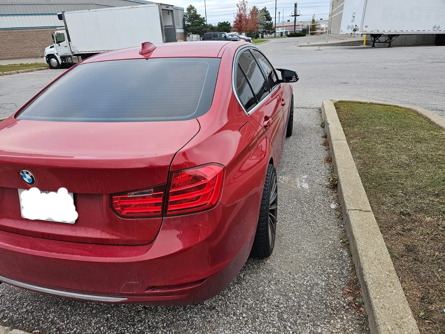 🚗 2015 BMW 320i xDrive AWD – Excellent Condition - photo 4