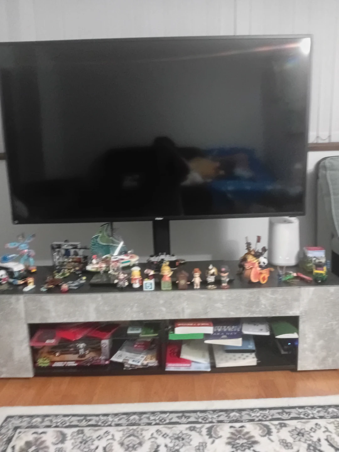 Haier TV
