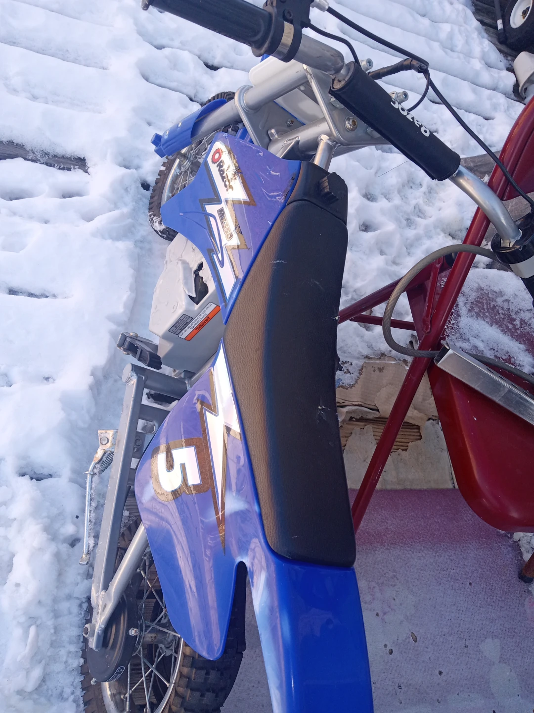 Razor MX350 Dirt Rocket Electric Bike - Blue - photo 4