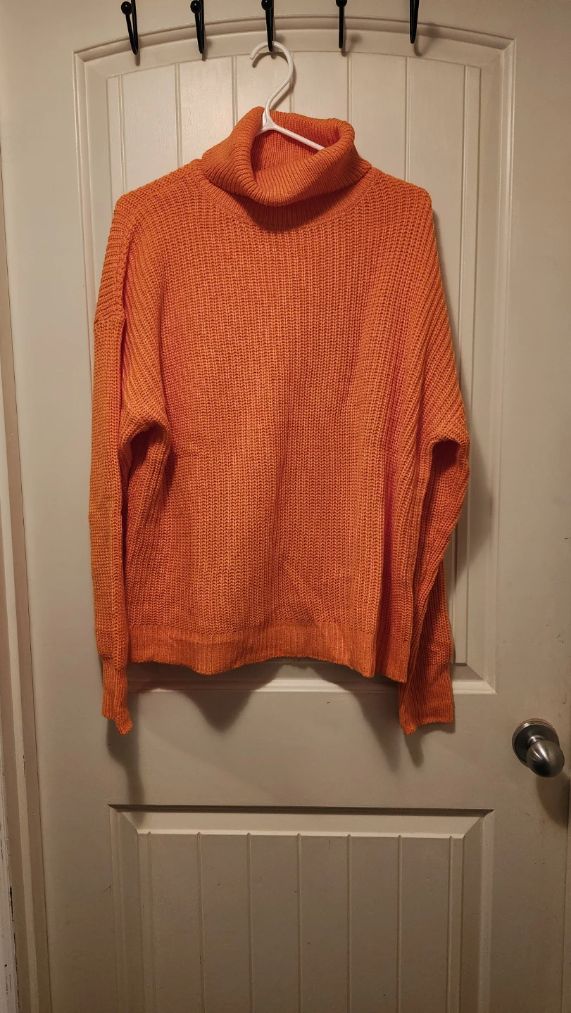 Cosplaya Orange Turtleneck Sweater - Size M - photo 4