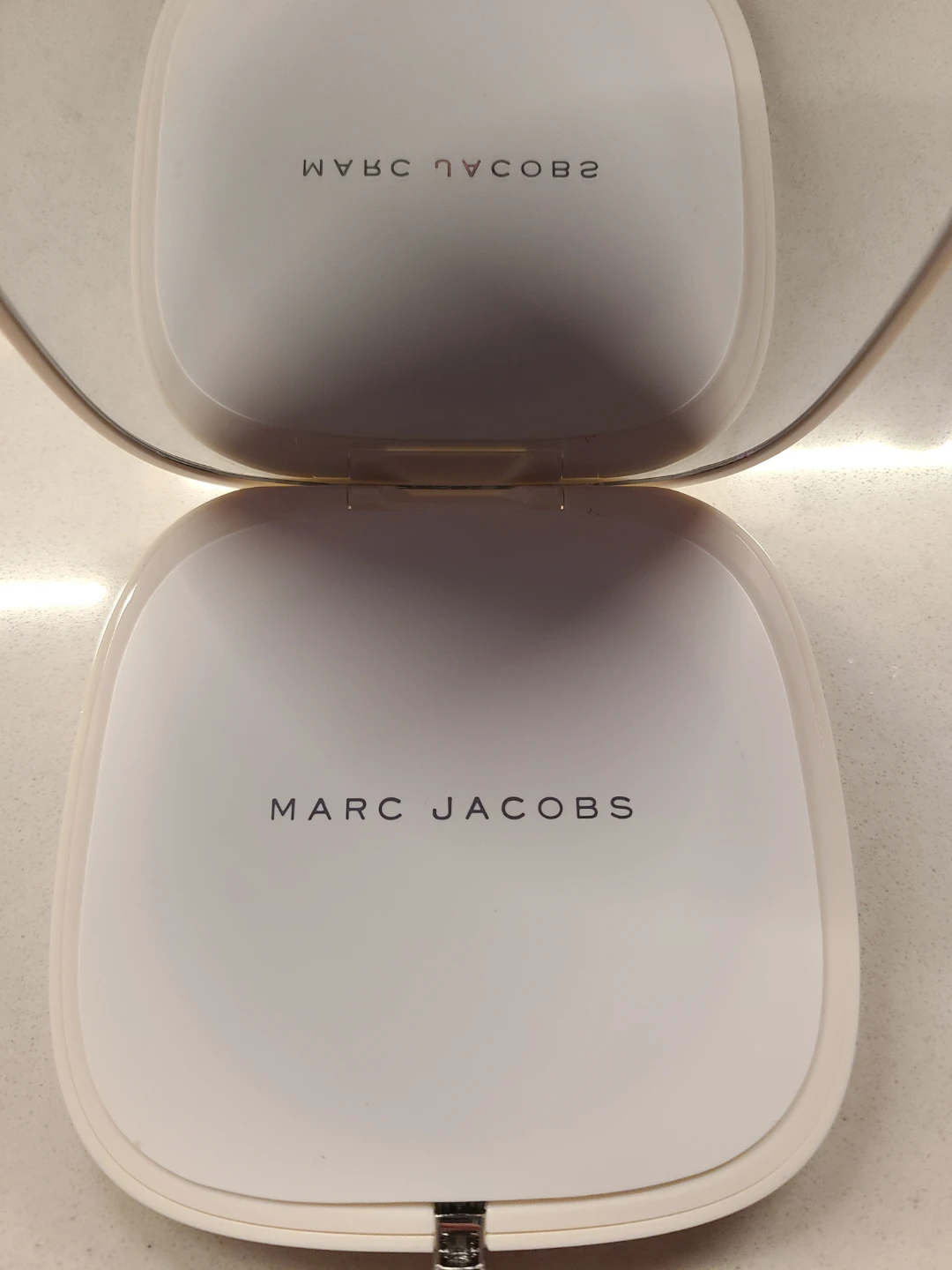 Marc Jacobs O!Mega Bronze Coconut Perfect Tan - Tantalize - photo 4