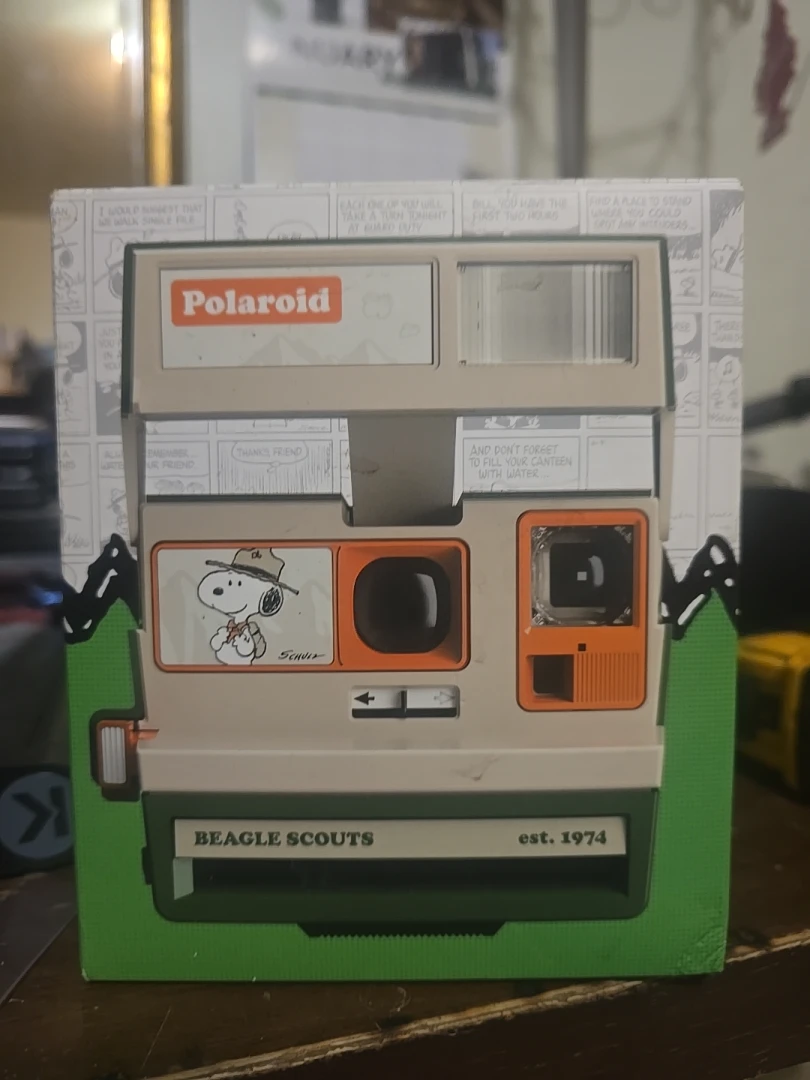 Vintage Polaroid Instant Camera Peanuts Beagle Scouts 600