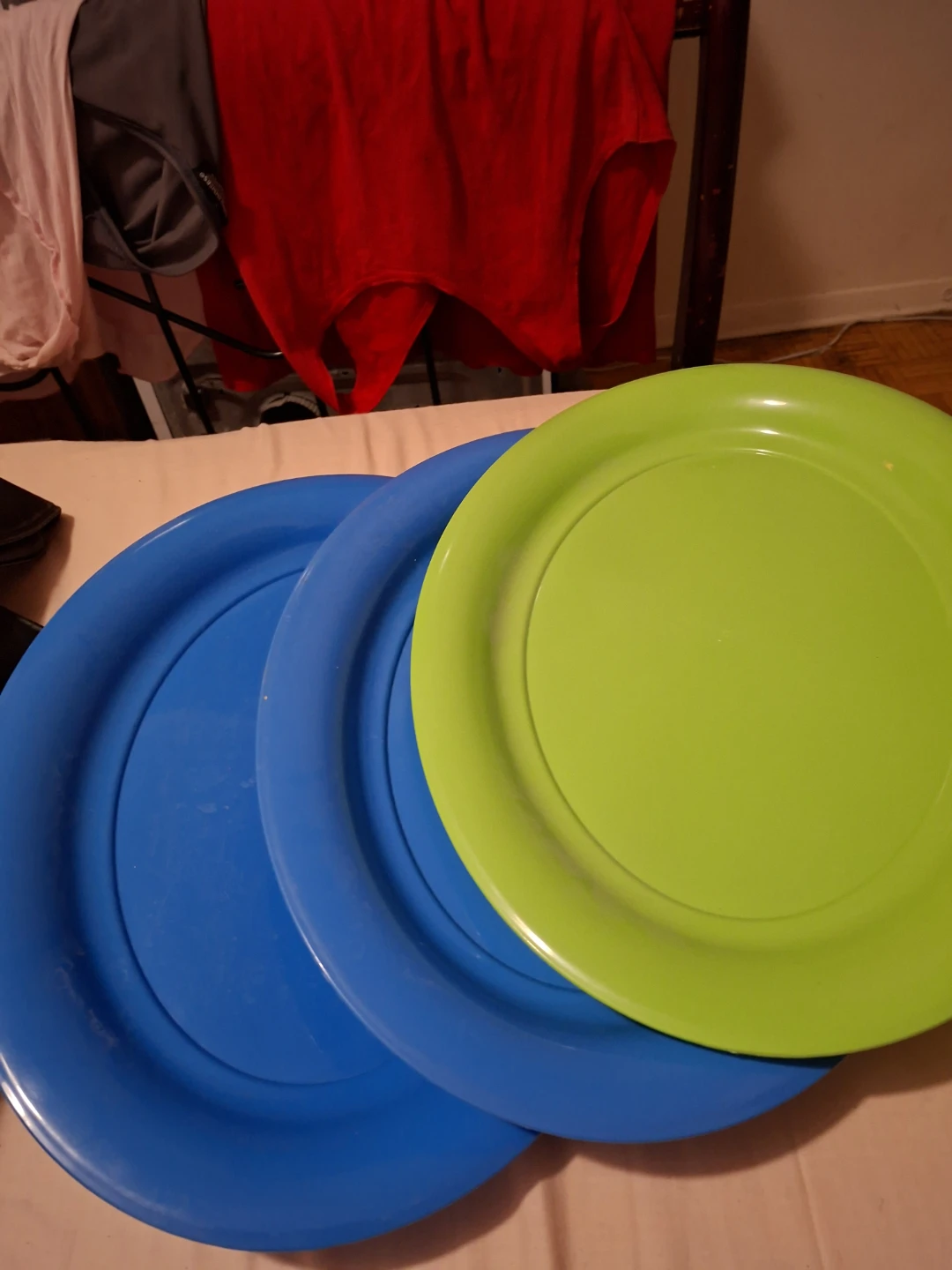 Set of 3 Plastic Plates