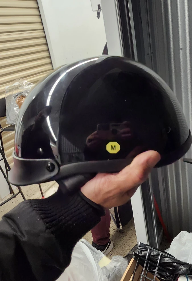 Black Motorcycle Helmet - Size M - photo 2