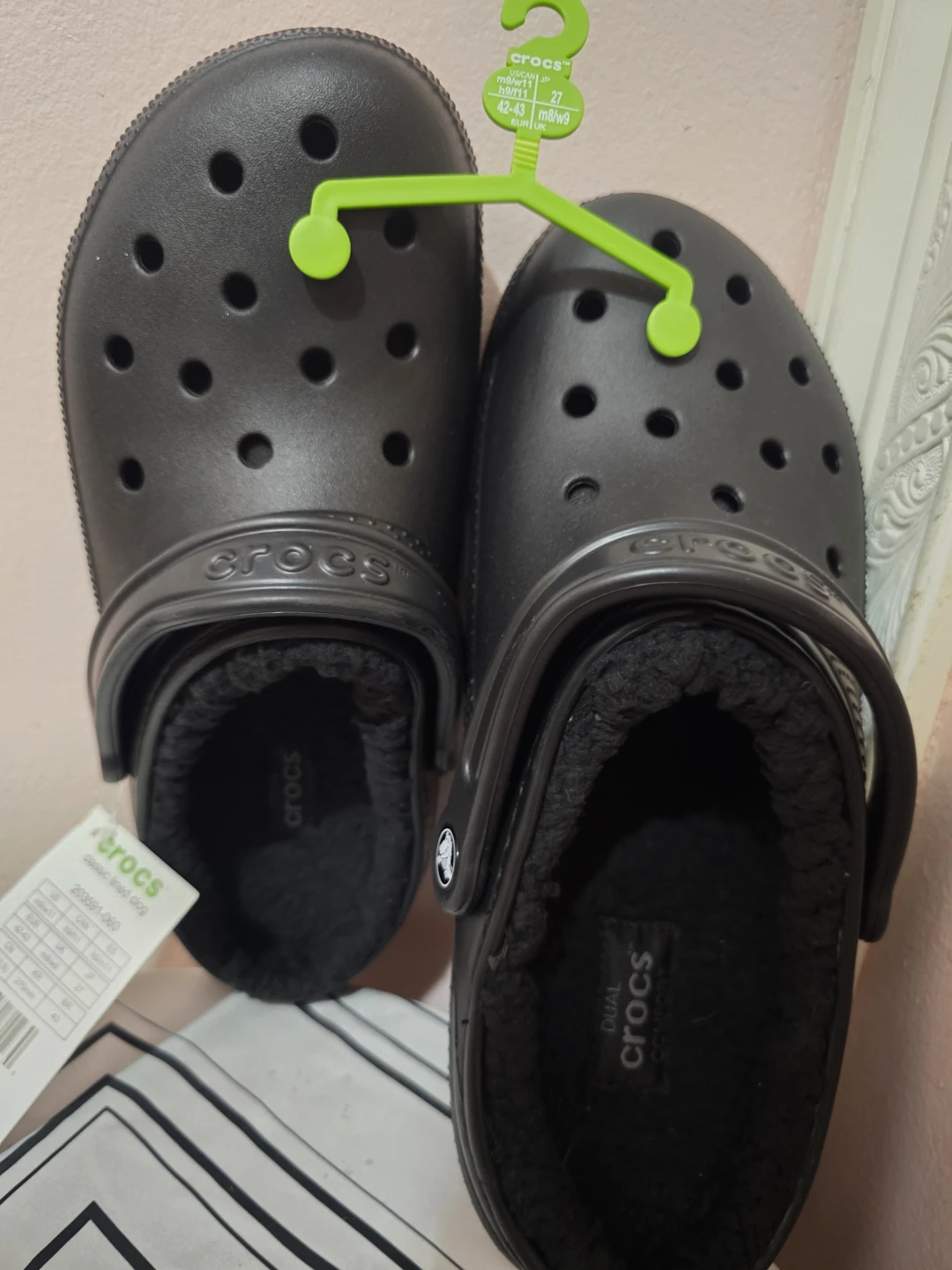 Crocs Classic Lined Clog, Black, Men's 9/Women's 11 - photo 4