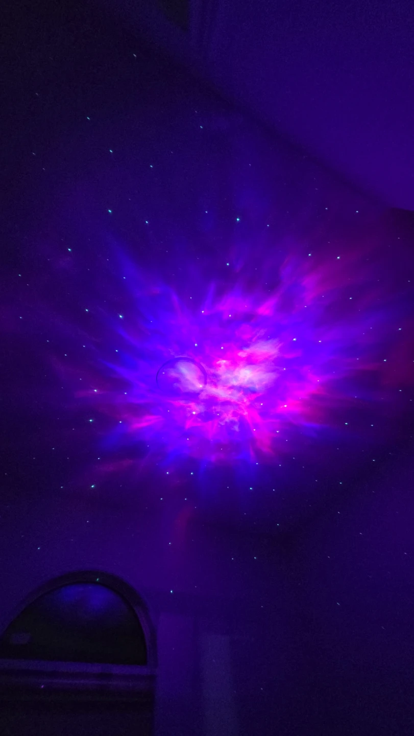 Astronaut Galaxy Projector Night Light - photo 2