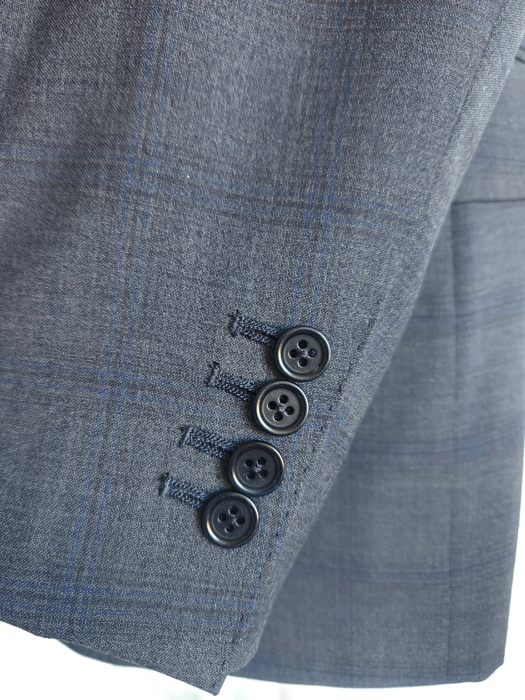Canali Wool Blend Suit - Size 52 - photo 5