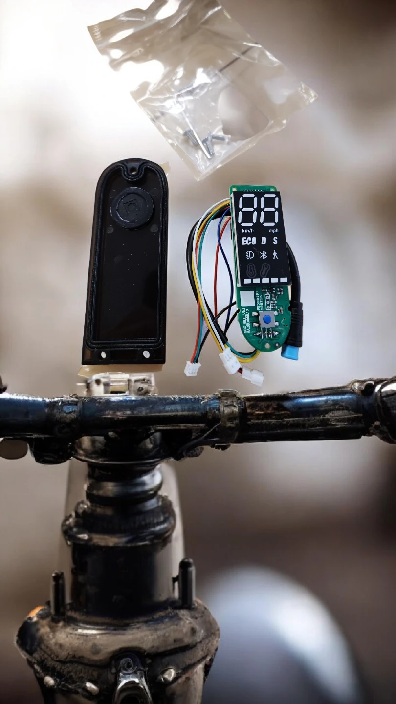 Electric Scooter Display Screen