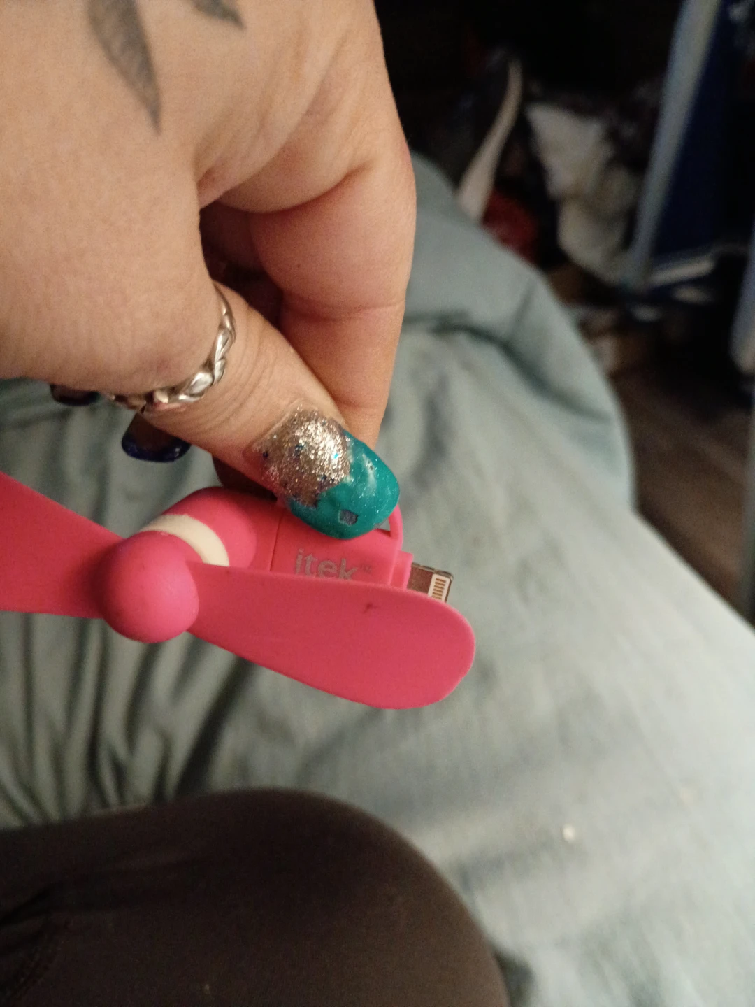 Pink iTek Mini USB Fan