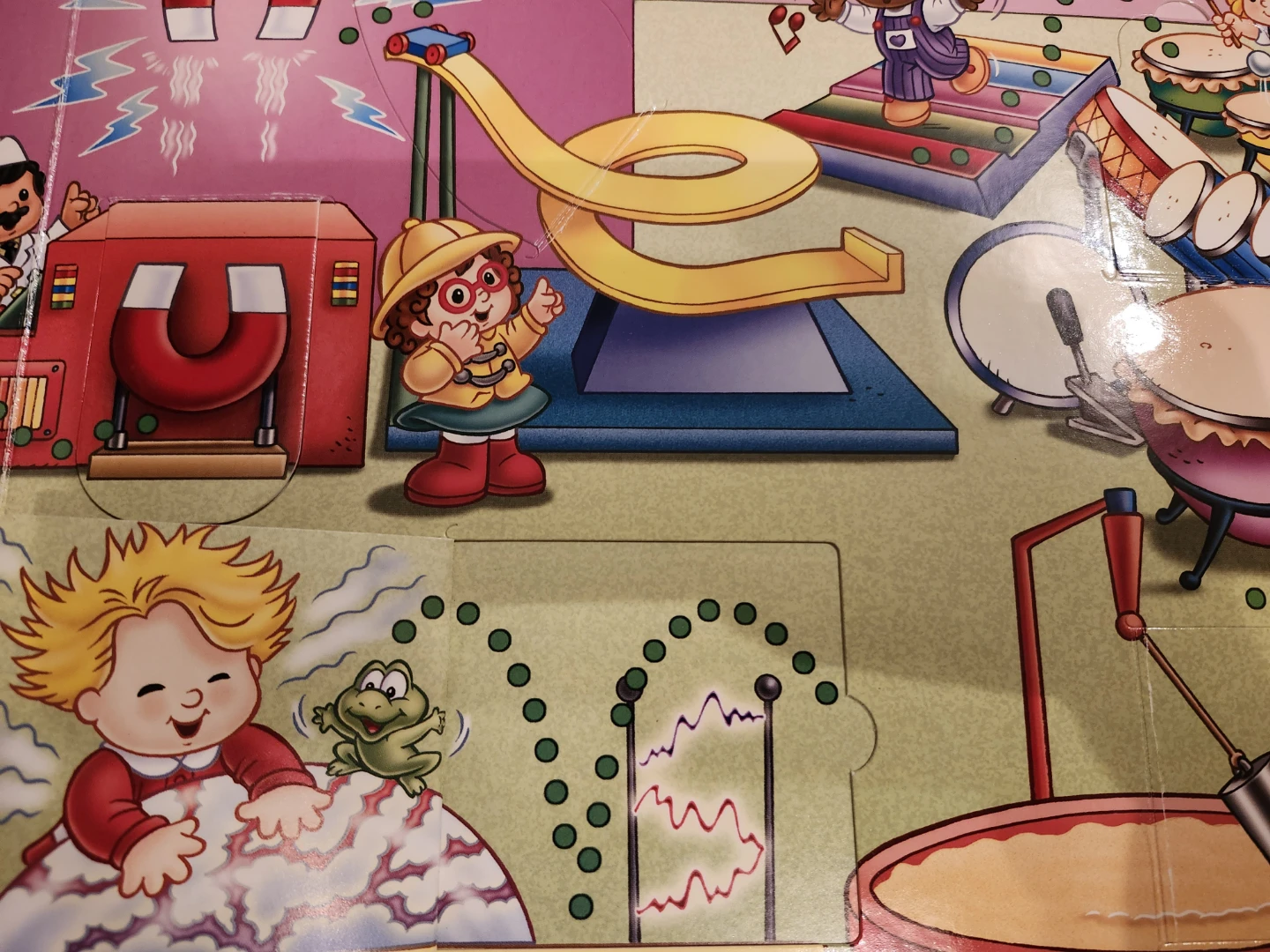 Fisher-Price Little People Let's Go On a Class Trip Board Book - photo 3