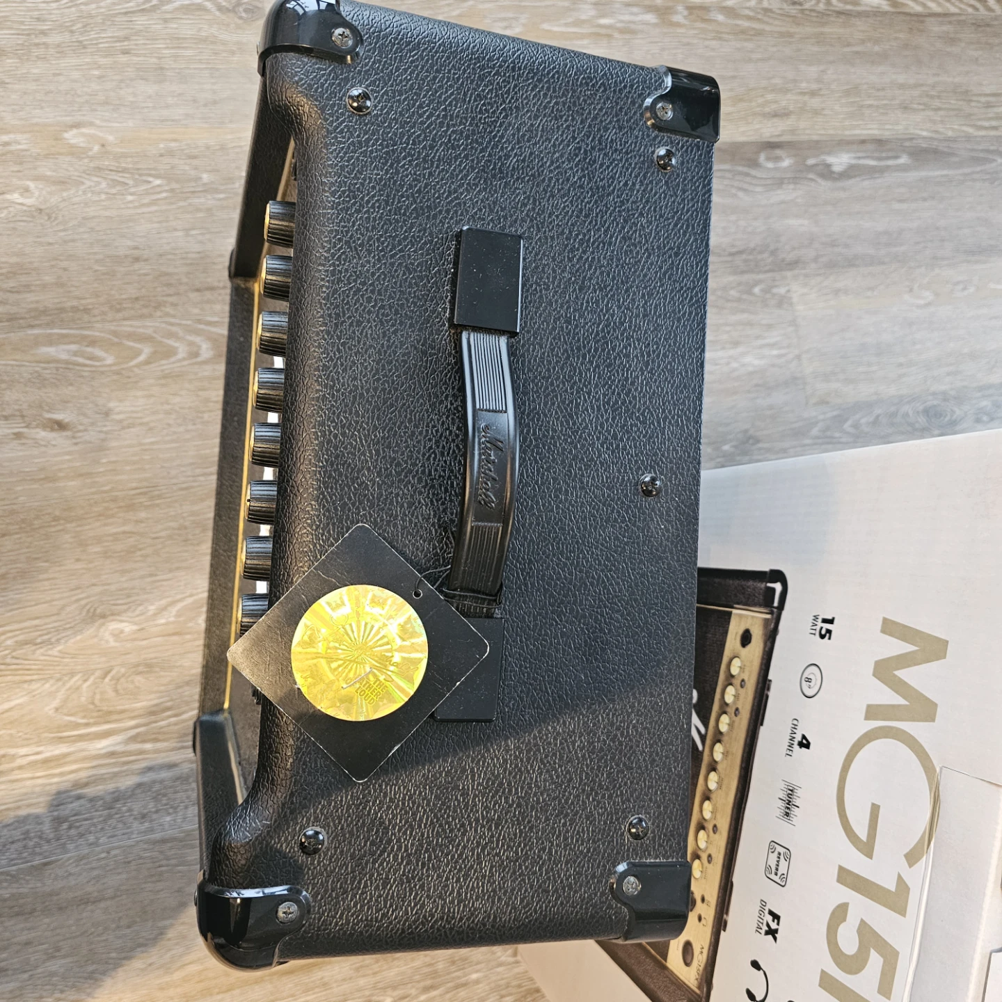 marshall MG15FX GOLD guitar amp - photo 3