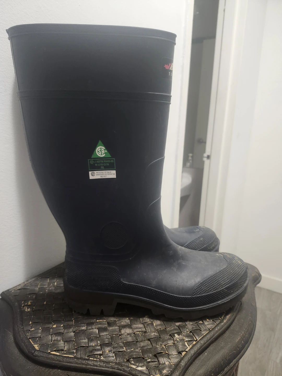 steel toed rubber Work Boots