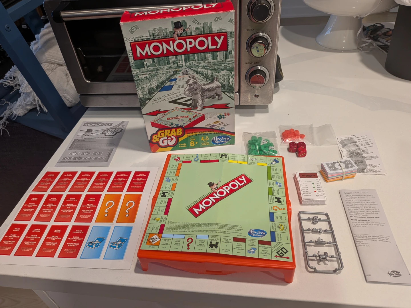 Monopoly Grab & Go Travel Game