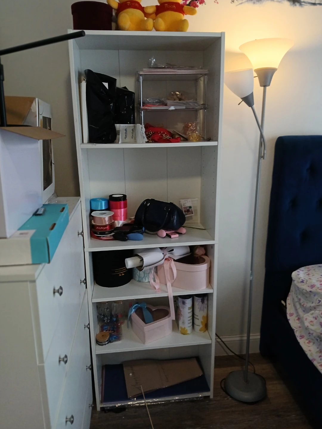 White 5-Drawer Dresser & Shelf - photo 2