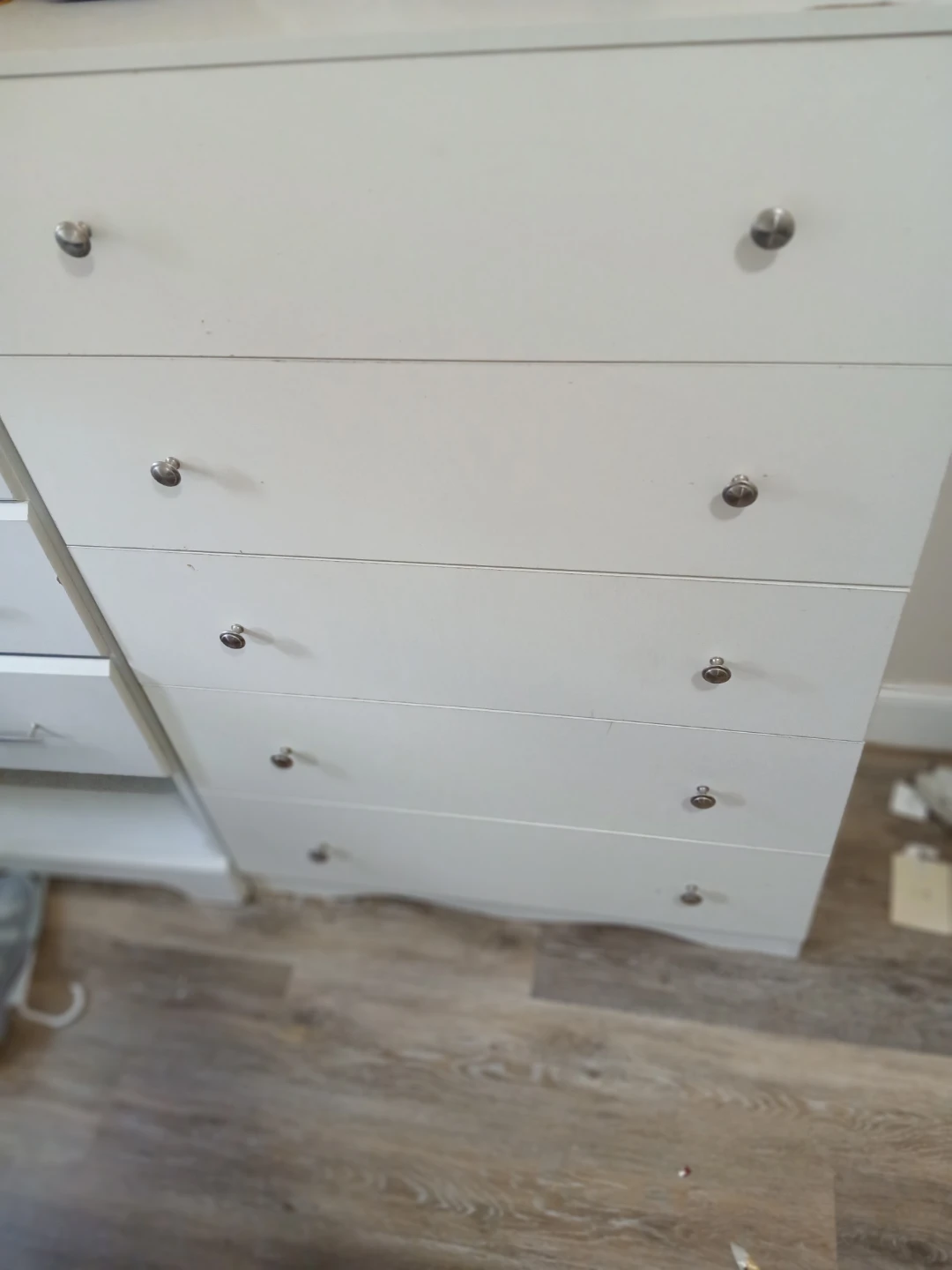 White 5-Drawer Dresser & Shelf - photo 3