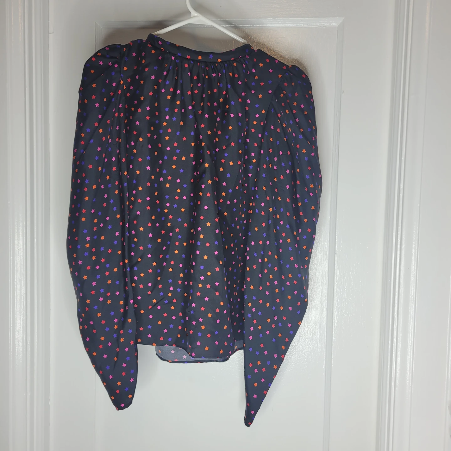Ellie Mae Women's Star Print Blouse Size Medium - photo 2