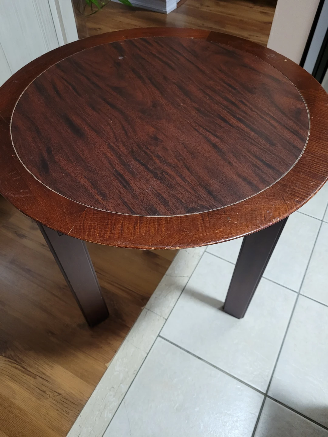 Textured Fine Furniture Inc. Round Table