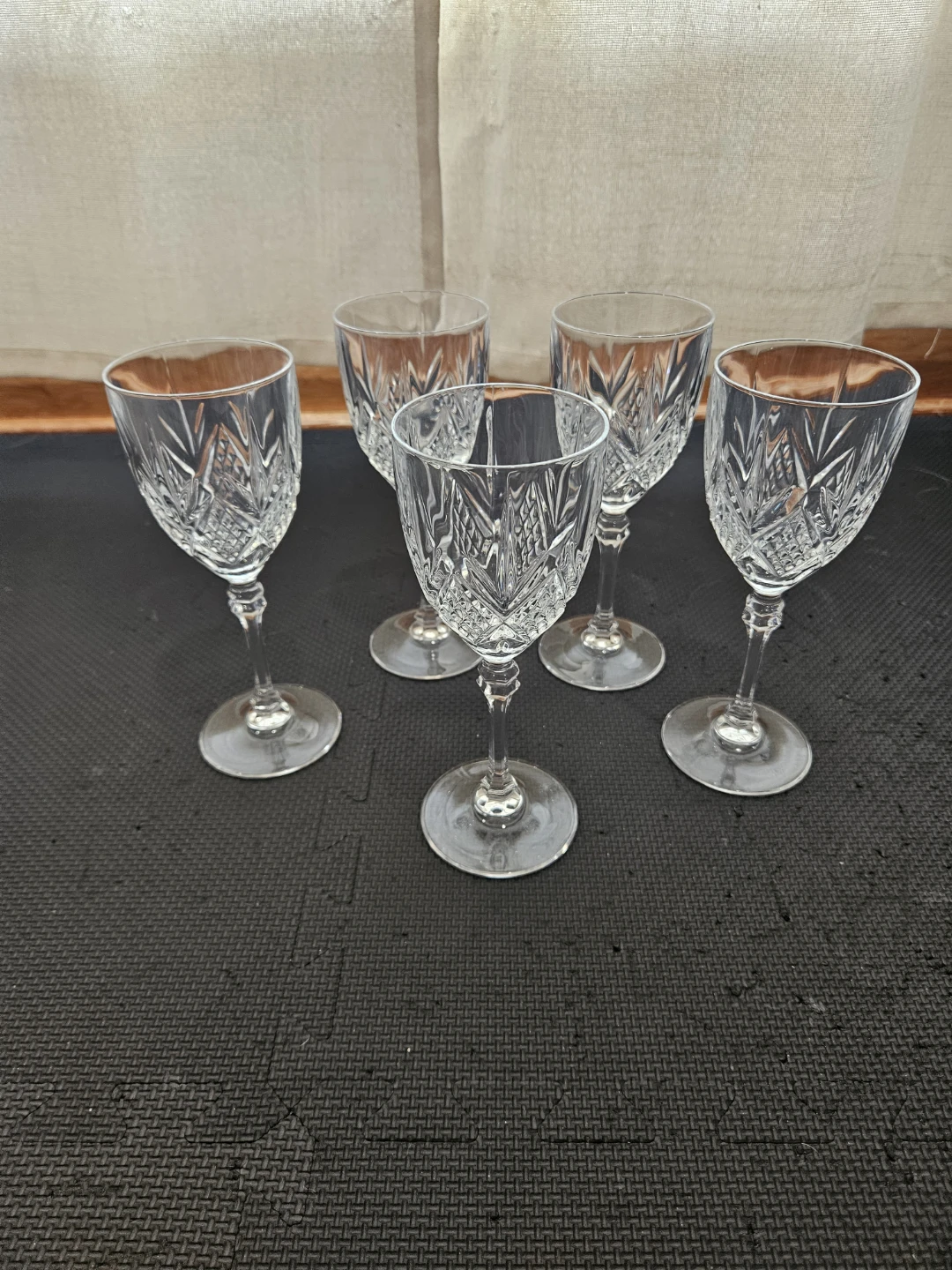 Crystal Wine Glasses (Set of 5)