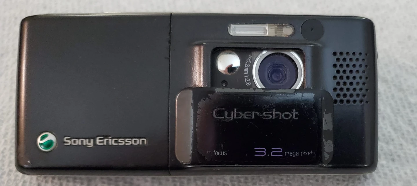 Sony Ericsson Cyber-shot - photo 3
