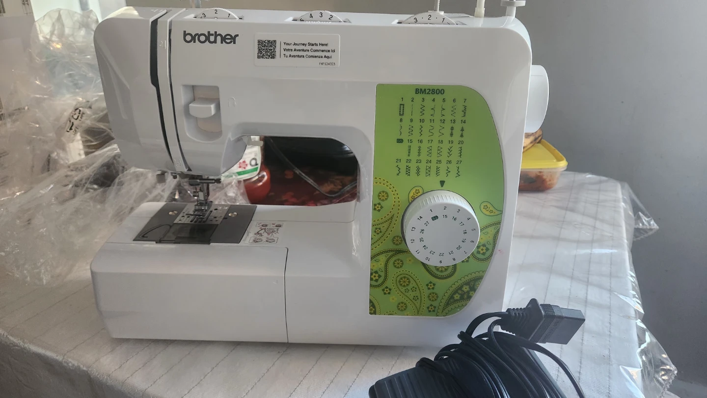 Brother Bm2800 63 Stitch Function Sewing Machine - photo 2