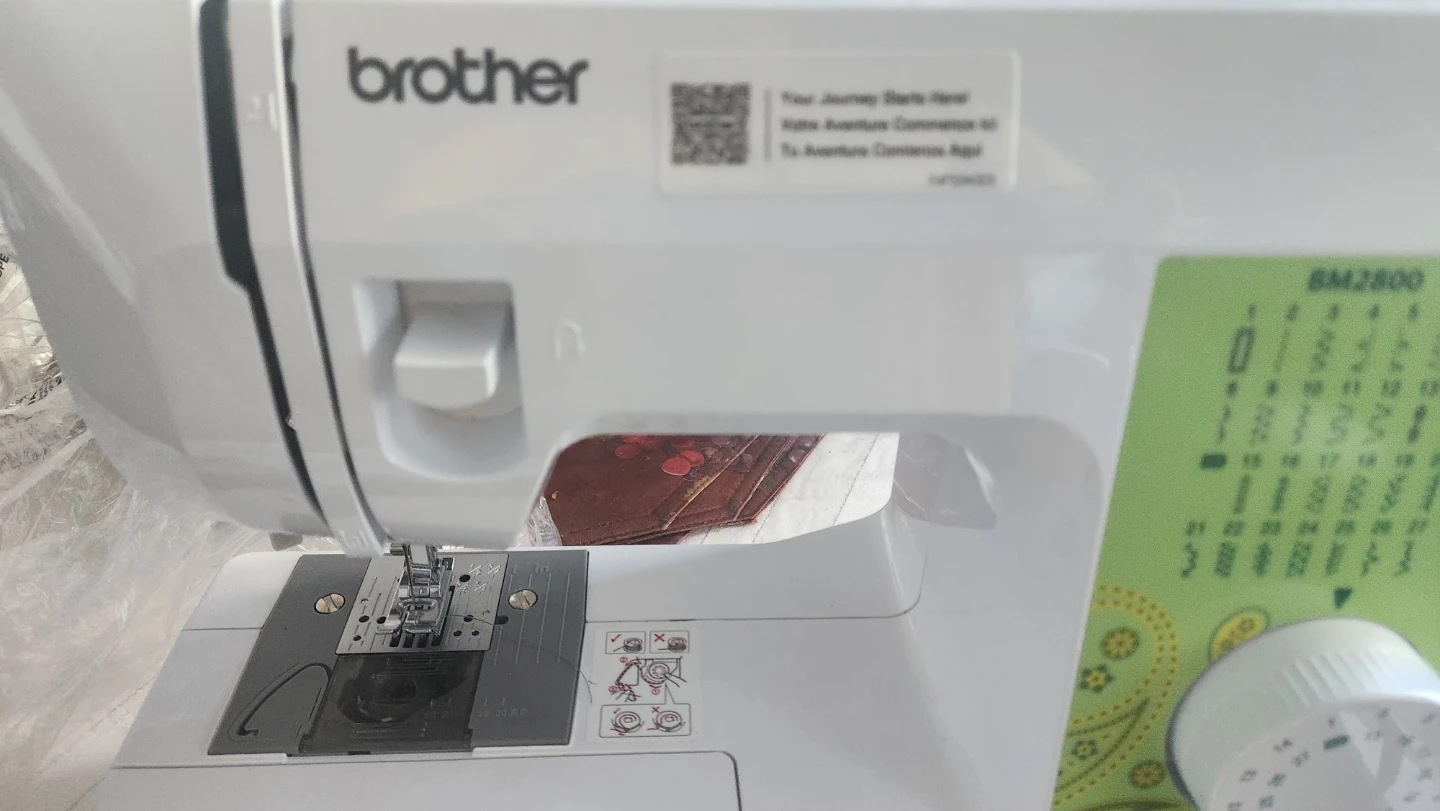 Brother Bm2800 63 Stitch Function Sewing Machine - photo 4