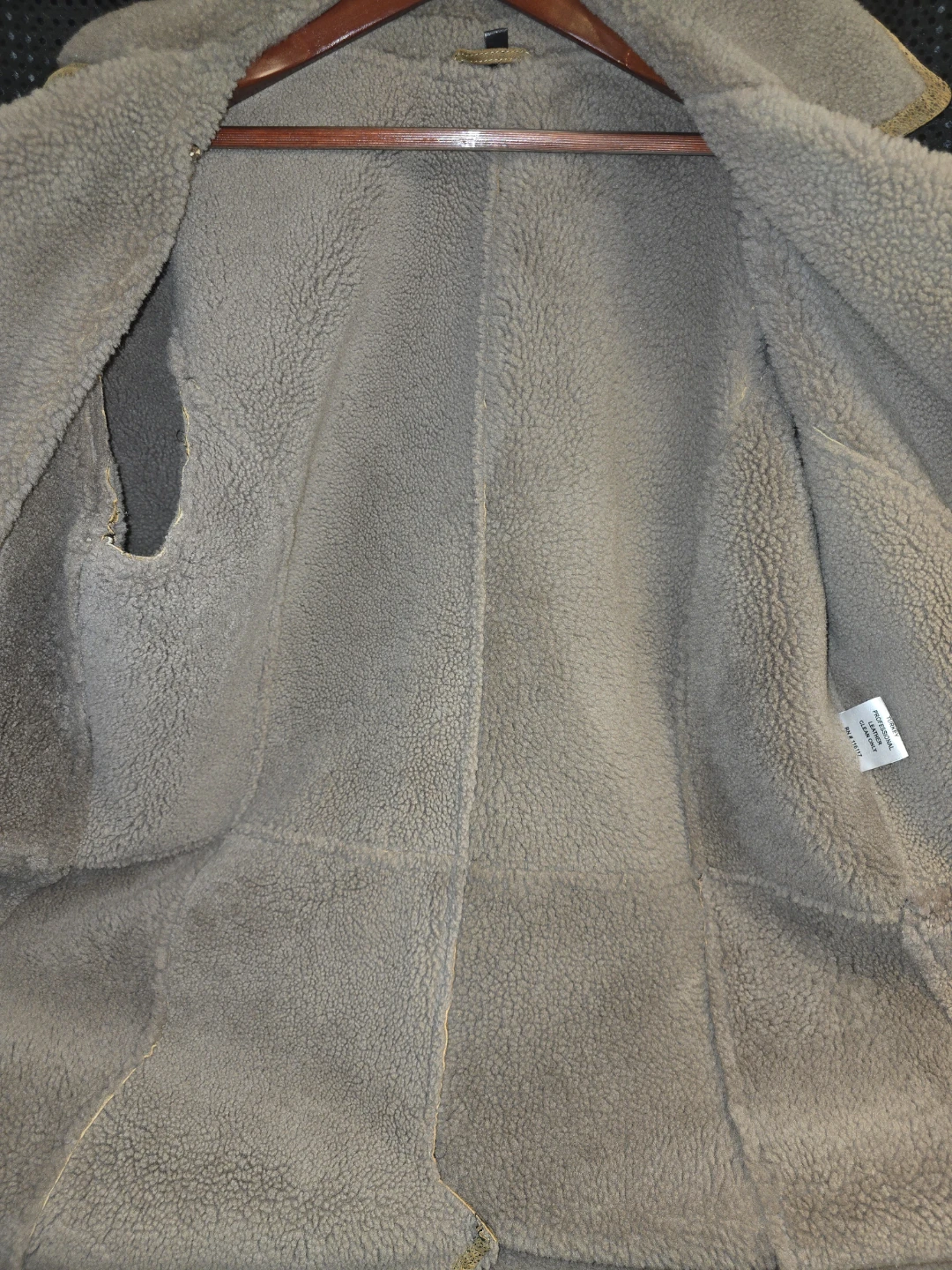 Overland Shearling Coat Size 46 - photo 3
