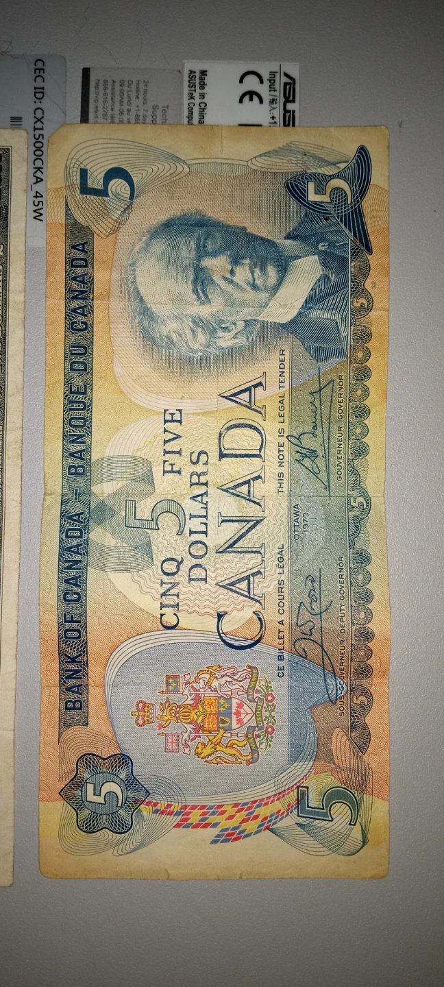 Vintage Canadian $2 & $5 Bills - photo 4