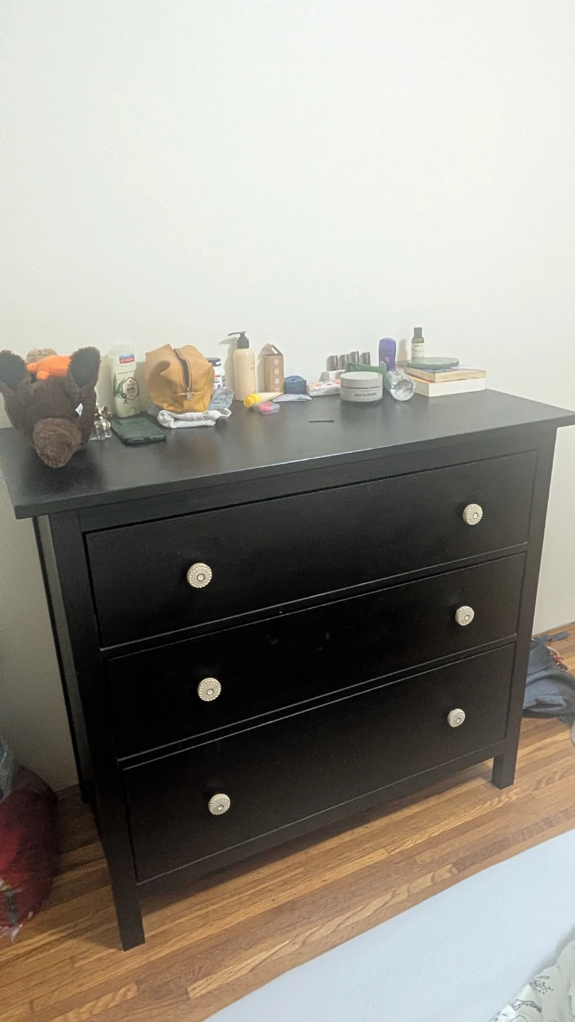 Black 3-Drawer Dresser