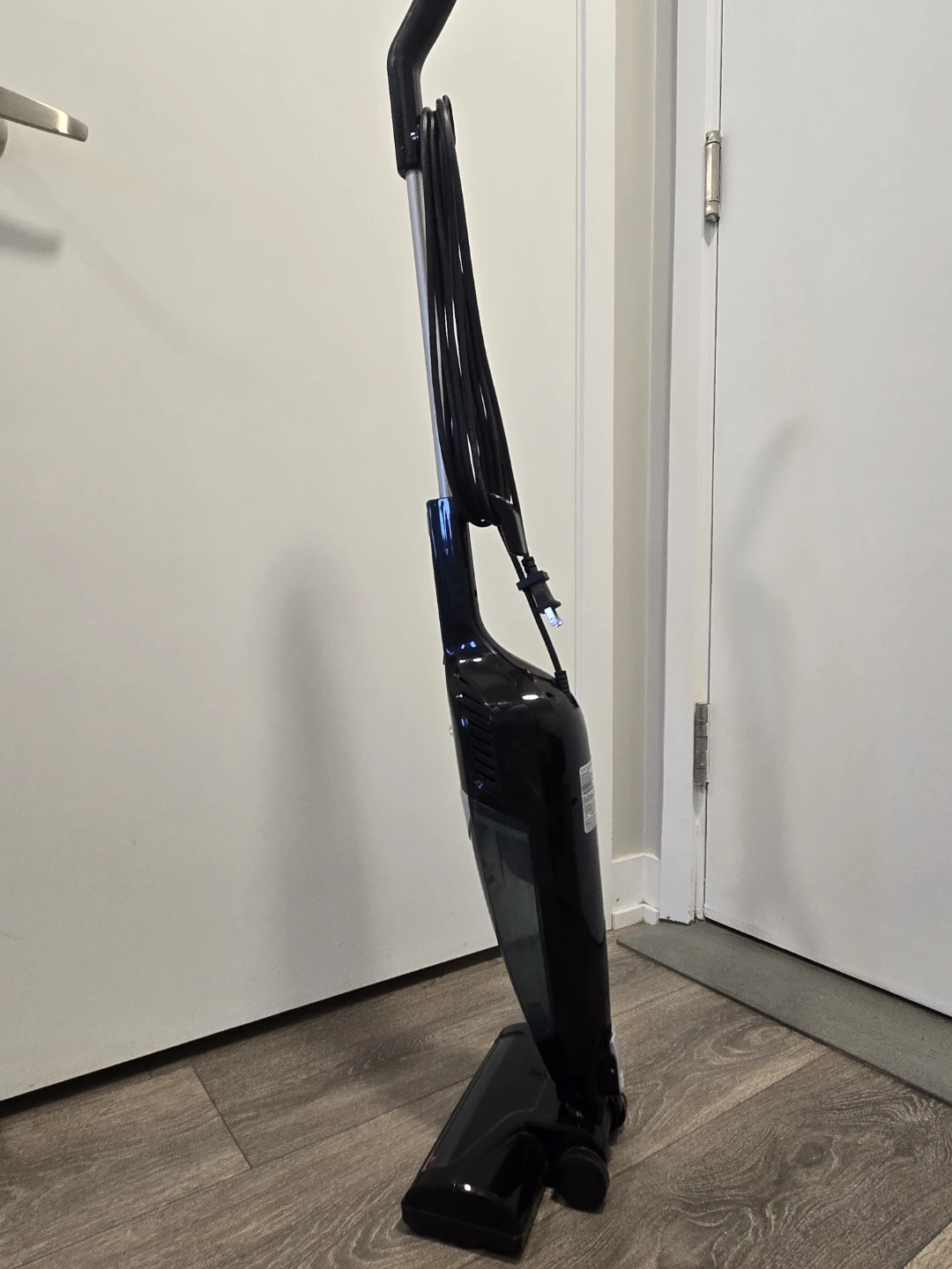 Bissell MagicVac PowerBrush 2610N Vacuum Cleaner - photo 4