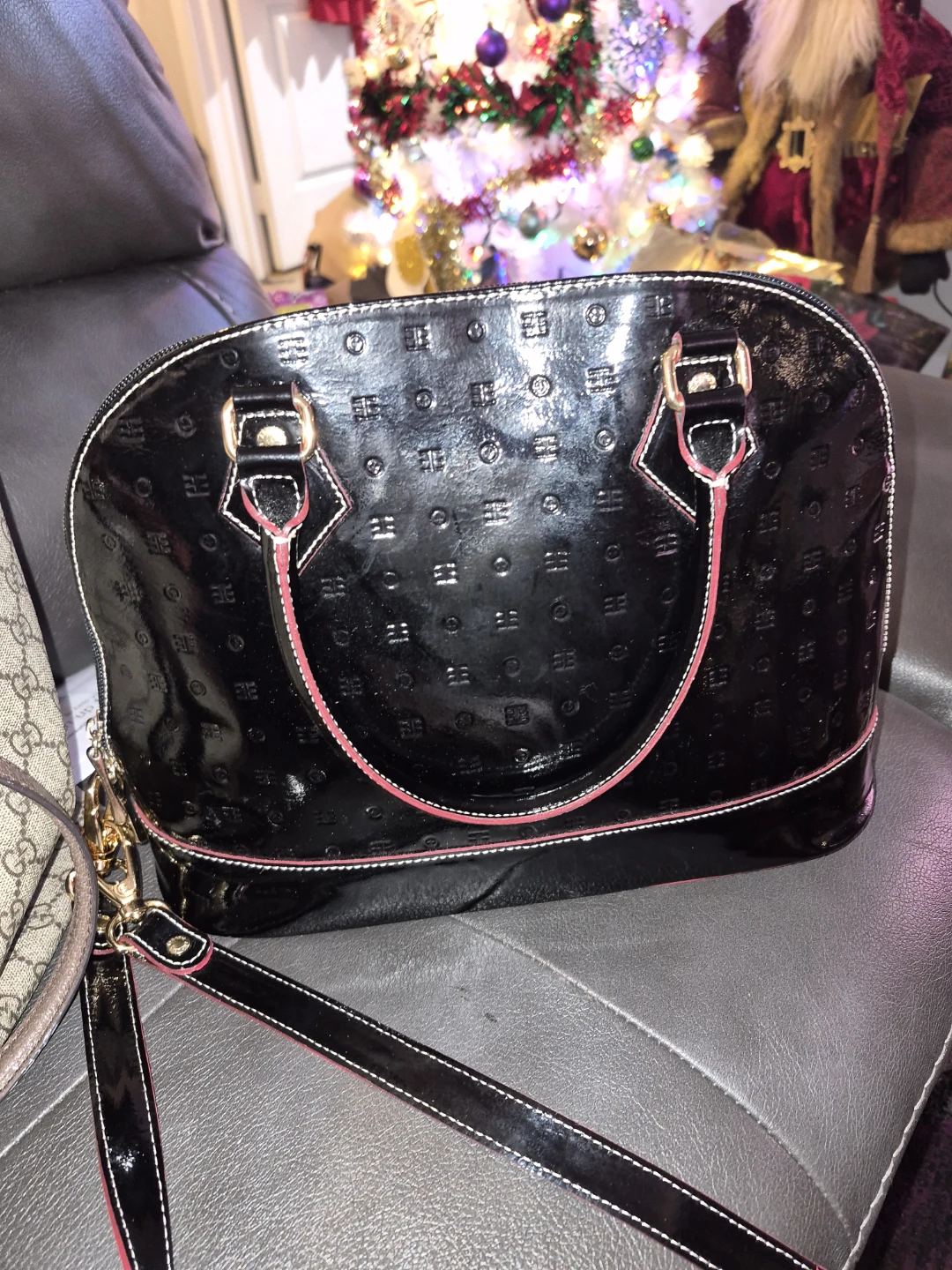 Arcadia Black Patent Leather Handbag - photo 4
