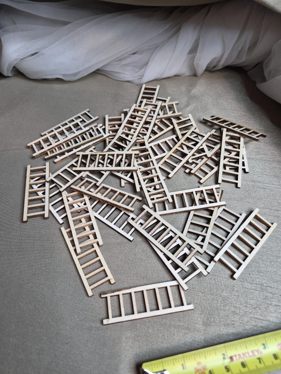 Lot of 40 Brand New Leftovers 3 1/4" Wooden Ladders