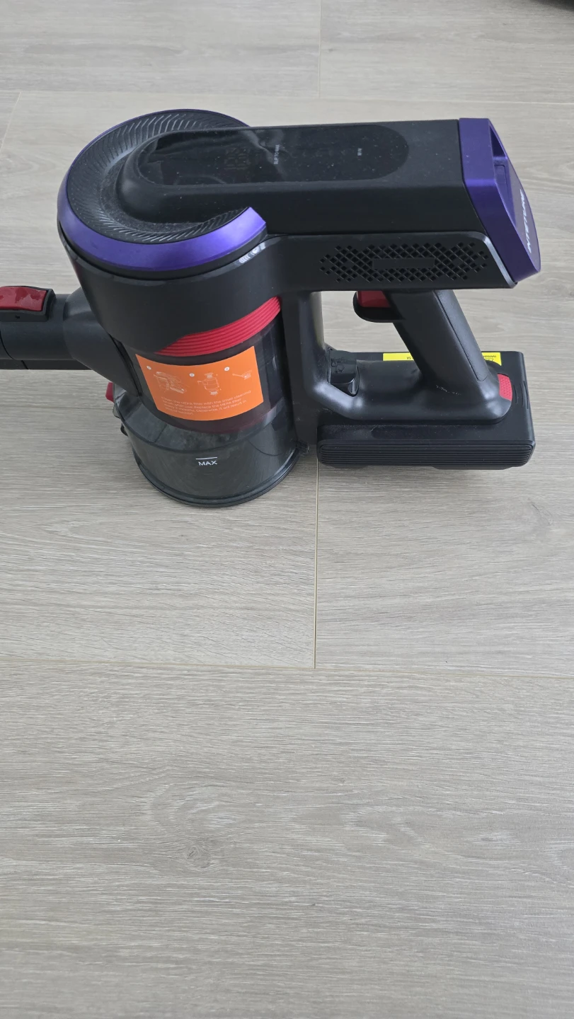 Inteture Cordless Stick Vacuum - photo 2