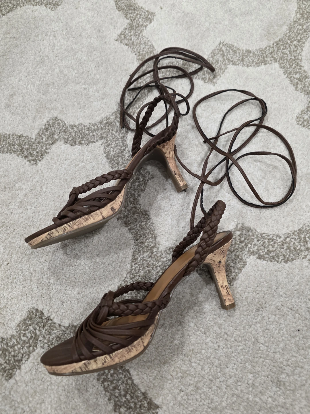 Brown Braided Heels, Size 7 - photo 2