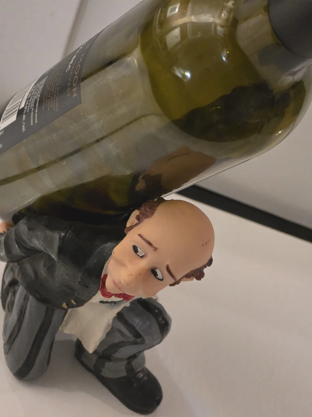 James the Butler Figurine Wine Bottle Holder