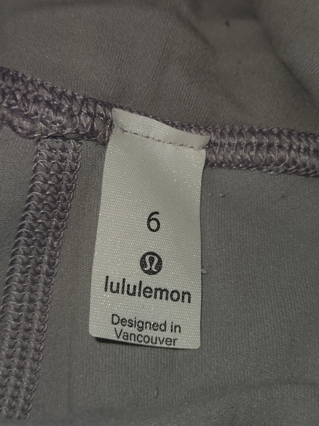 Lululemon Leggings Size 6 - photo 4