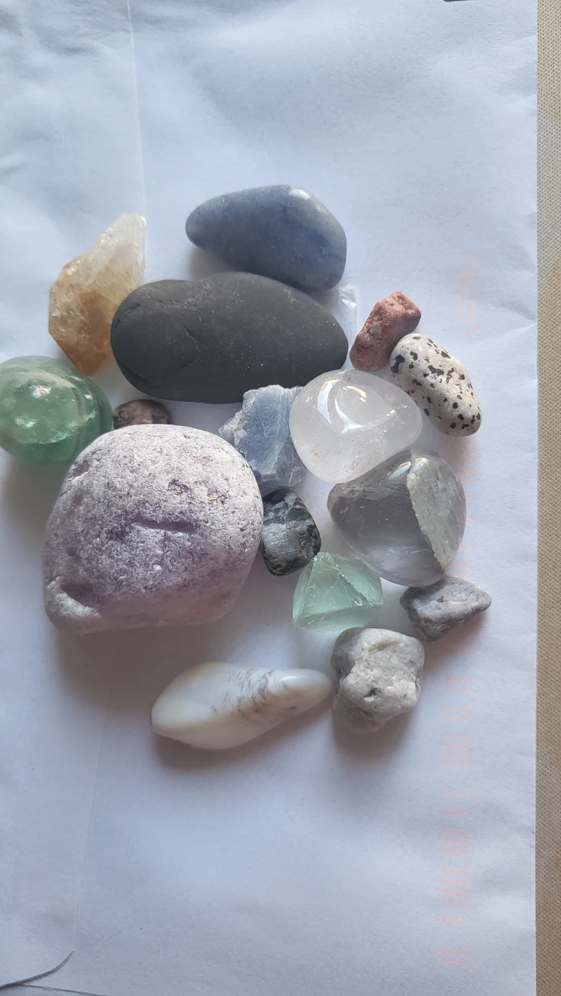 Assorted Stones and Crystals 🏆
