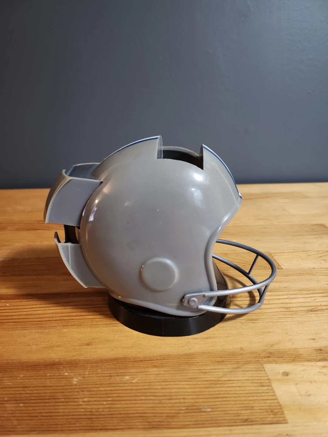 Football Helmet Desk Organizer - photo 3