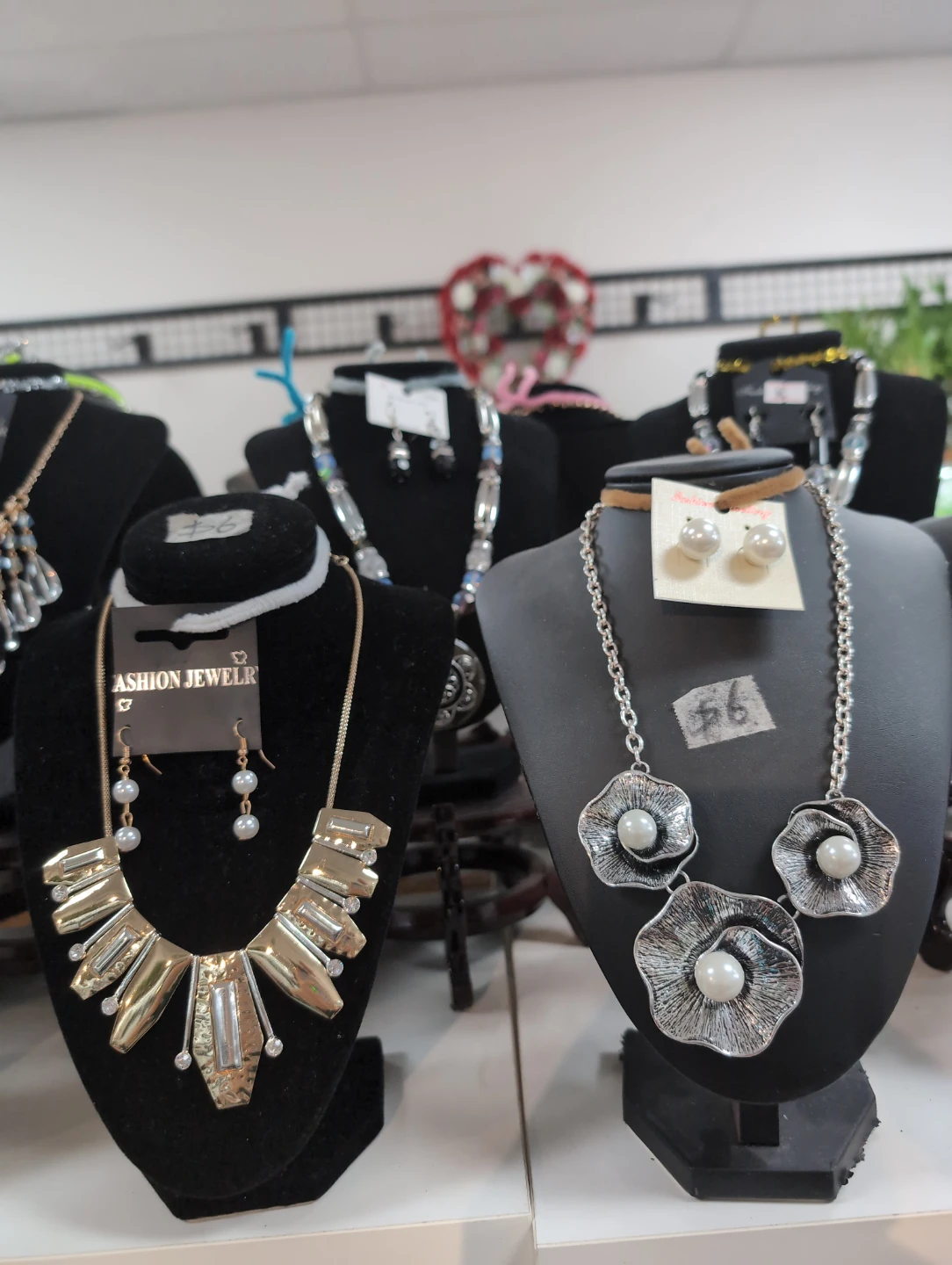 Necklace with earring set $6,$8 - photo 5