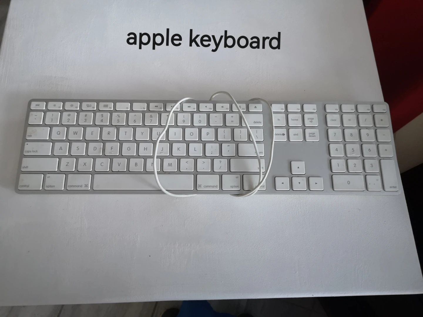 Apple Keyboard Wired Full-Size
