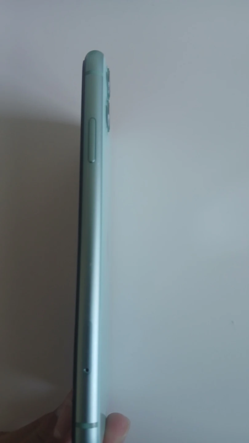 Apple iPhone 11 - Green - photo 3